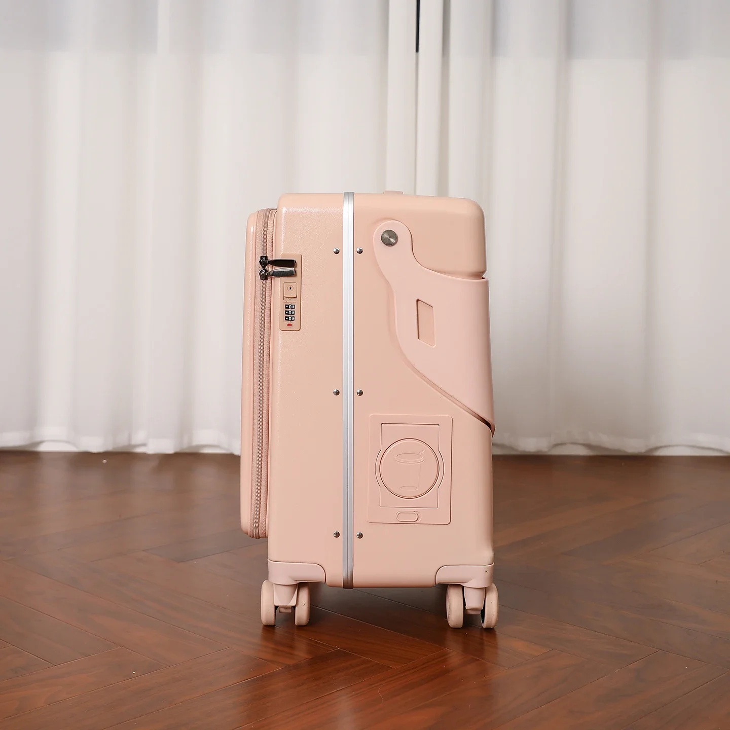 Walizka dziecięca BunnyFly z s – Baby Nursery Trolley recenzja i cena